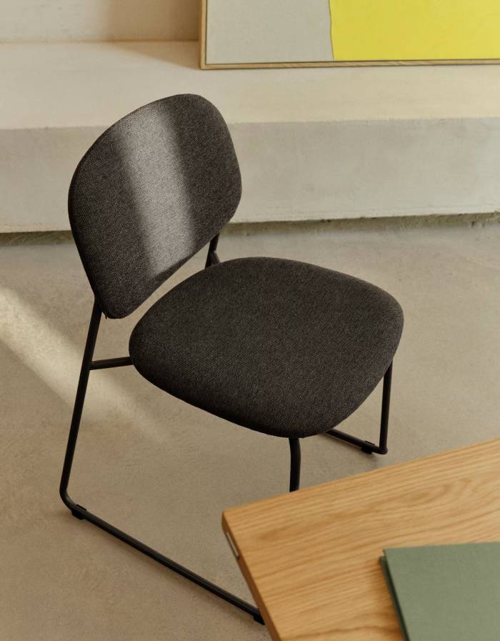 Chaise empilable Meli en chenille grise pieds  métal gris