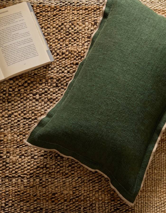 SAGI Housse de coussin  100% lin beige et vert 30 x 50 c